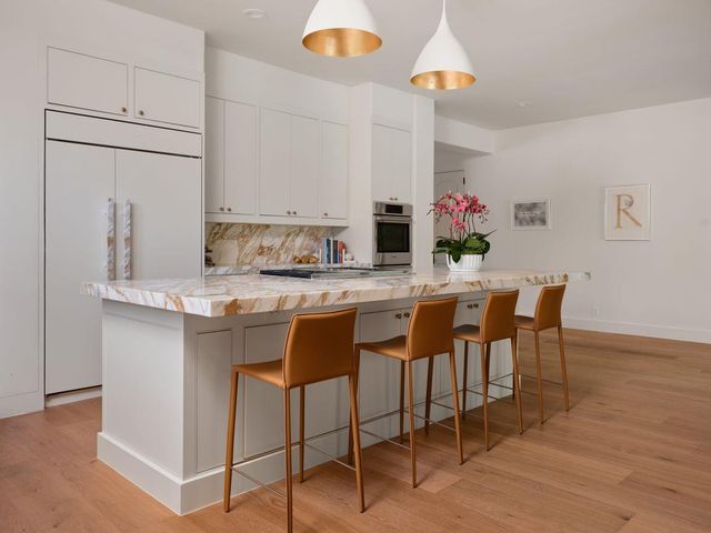 400 Inwood RD, Austin, TX 78746