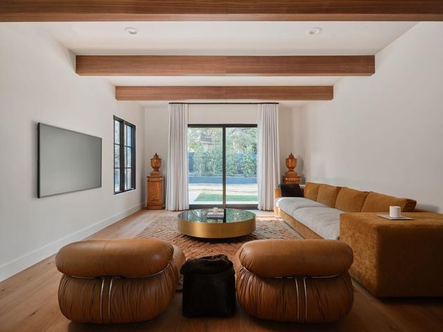 400 Inwood RD, Austin, TX 78746