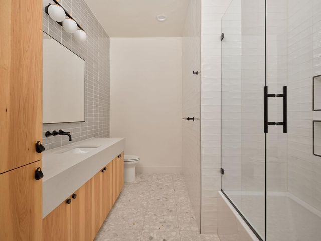 400 Inwood RD, Austin, TX 78746