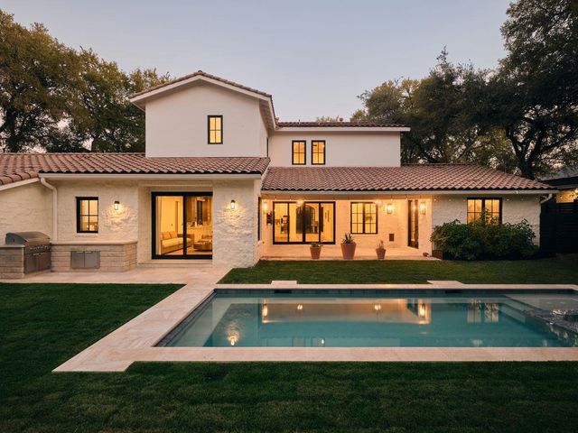 400 Inwood RD, Austin, TX 78746