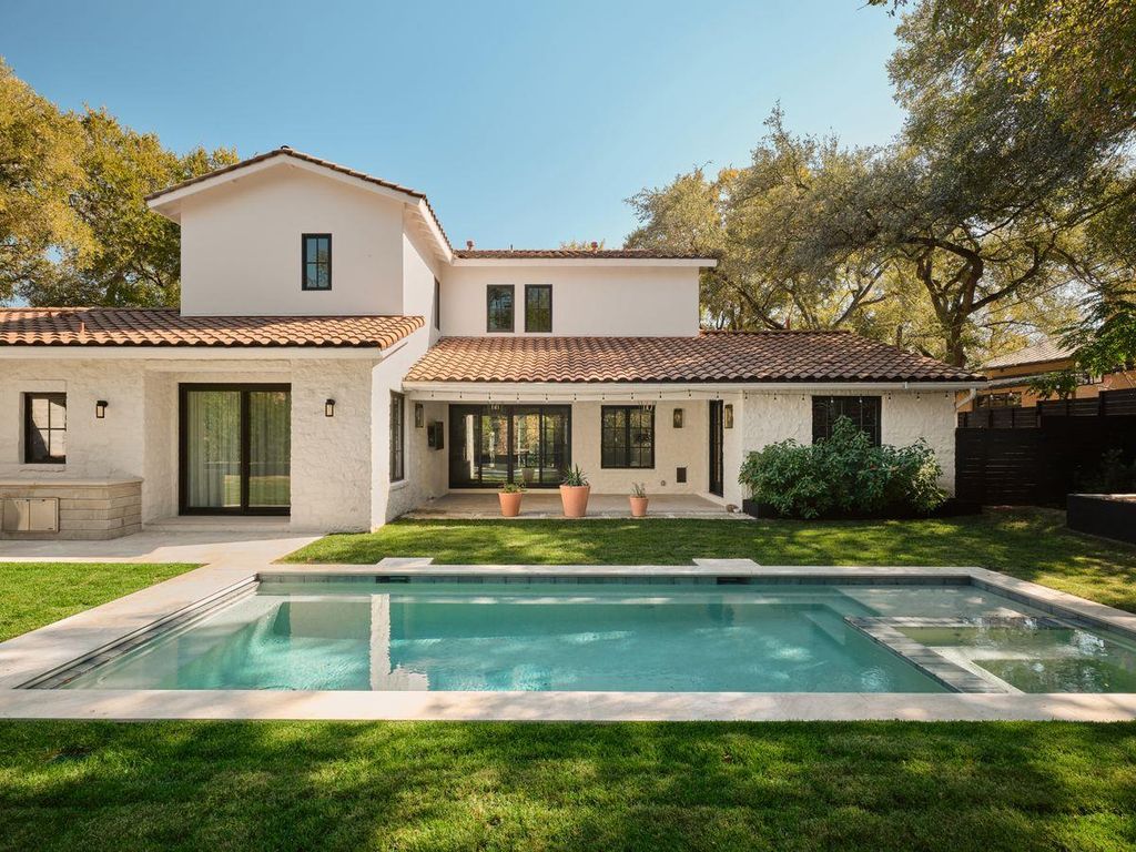 400 Inwood RD, Austin, TX 78746