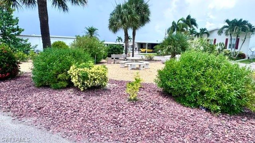 14655 Paul Revere LOOP, NORTH FORT MYERS, FL 33917 — photo 5
