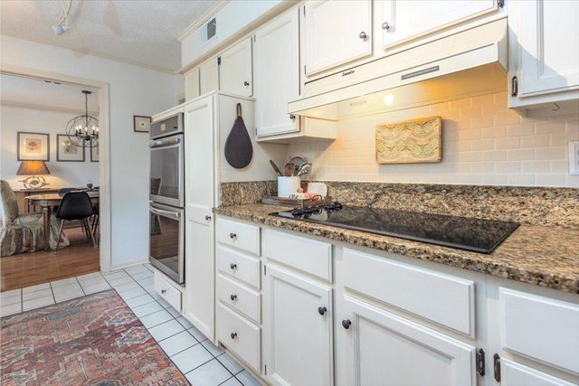 8441 SHERMAN OAKS DR, Germantown, TN 38139