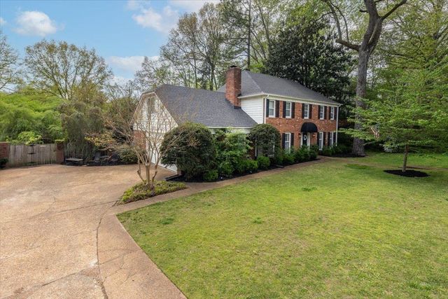 8441 SHERMAN OAKS DR, Germantown, TN 38139