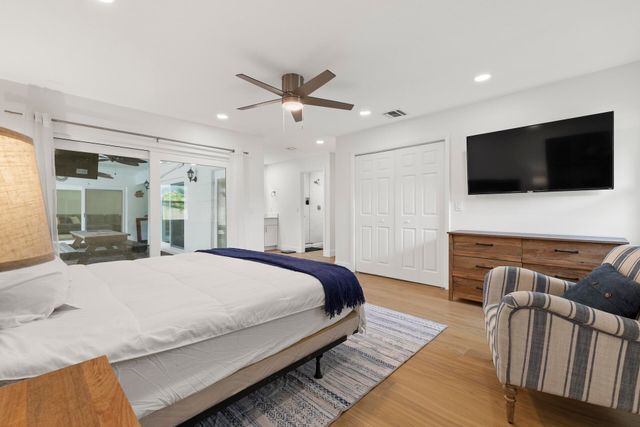 12151 Old Country Road N, Wellington, FL 33414