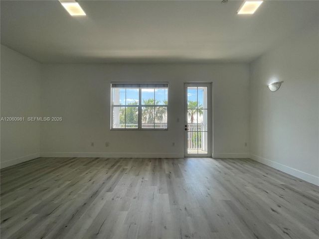 412 SW 13th Ter 412, Fort Lauderdale, FL 33312