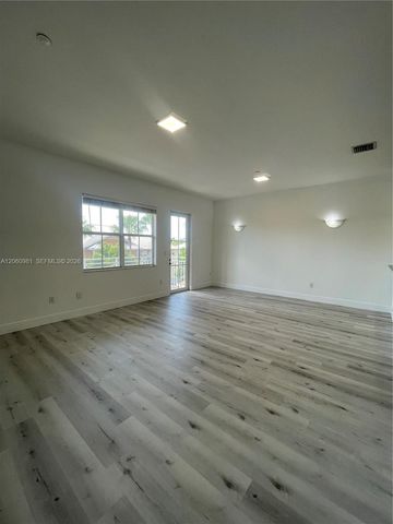 412 SW 13th Ter 412, Fort Lauderdale, FL 33312