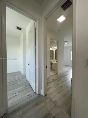412 SW 13th Ter 412, Fort Lauderdale, FL 33312