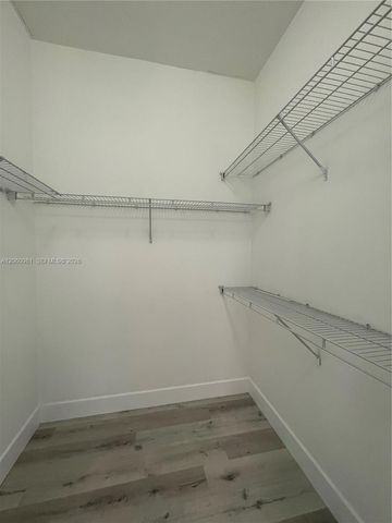 412 SW 13th Ter 412, Fort Lauderdale, FL 33312