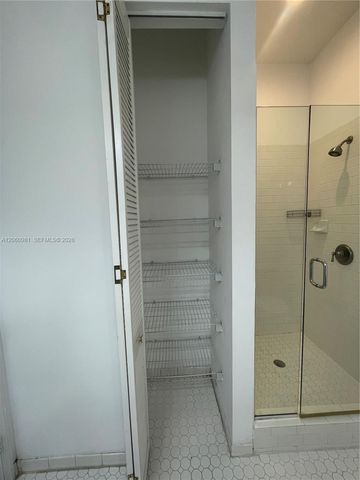 412 SW 13th Ter 412, Fort Lauderdale, FL 33312