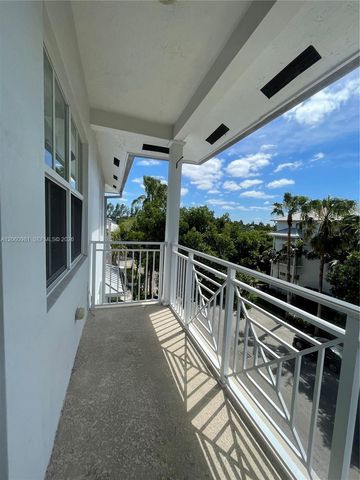 412 SW 13th Ter 412, Fort Lauderdale, FL 33312