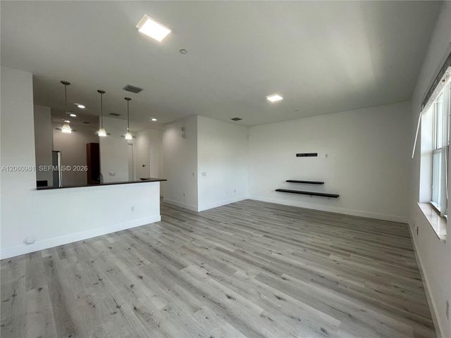 412 SW 13th Ter 412, Fort Lauderdale, FL 33312