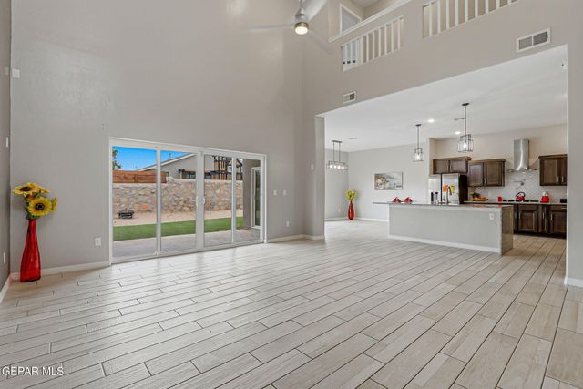 641 La Entrada Circle, Santa Teresa, NM 88008