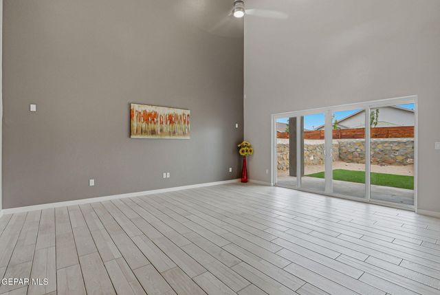 641 La Entrada Circle, Santa Teresa, NM 88008