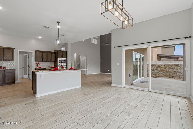 641 La Entrada Circle, Santa Teresa, NM 88008