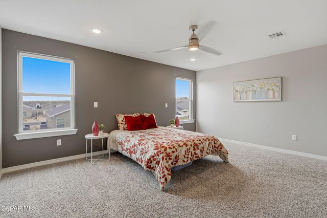 641 La Entrada Circle, Santa Teresa, NM 88008