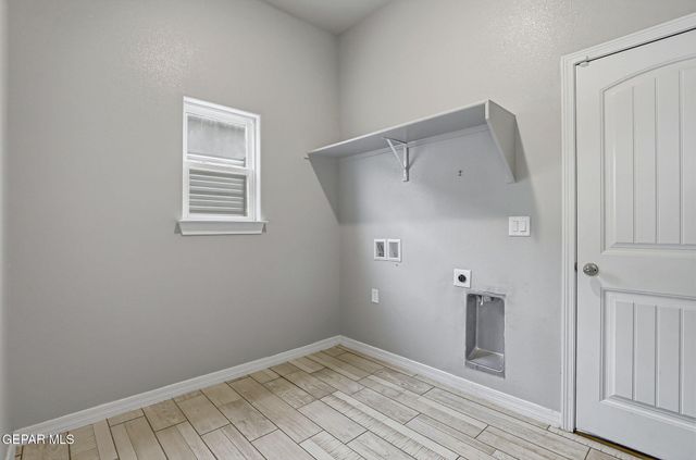 641 La Entrada Circle, Santa Teresa, NM 88008