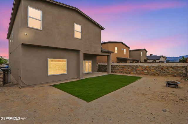 641 La Entrada Circle, Santa Teresa, NM 88008