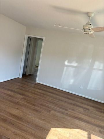 8167 Redfern Drive, Houston, TX 77033