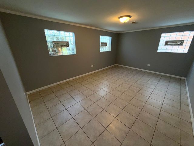 12204 S Lawndale Avenue, Alsip, IL 60803