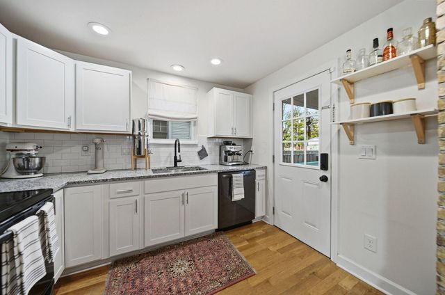 1132 S Champion Avenue, Columbus, OH 43206