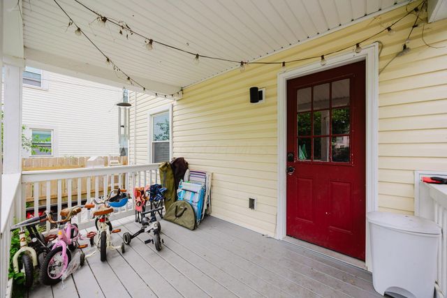 1132 S Champion Avenue, Columbus, OH 43206