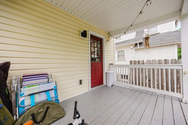 1132 S Champion Avenue, Columbus, OH 43206
