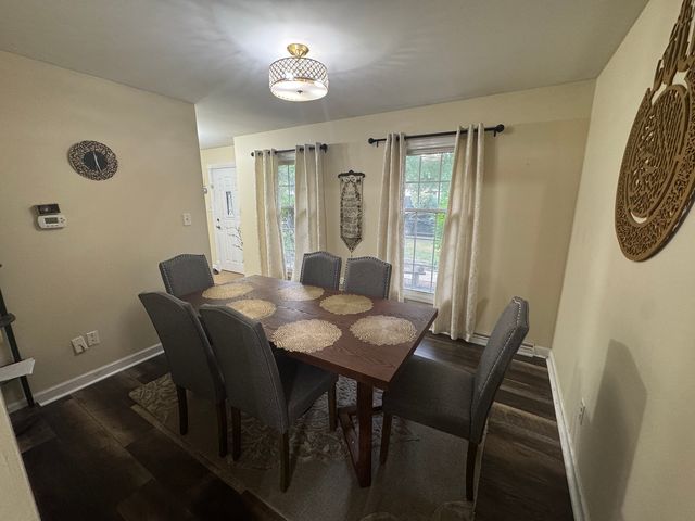 1111 Country Drive, Shorewood, IL 60404