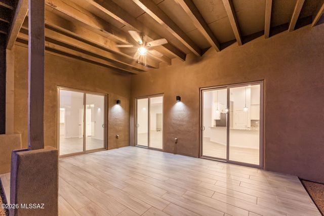 921 N Blue Slate Drive, Vail, AZ 85641