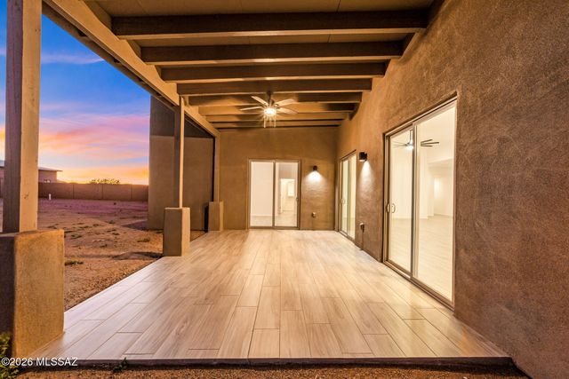 921 N Blue Slate Drive, Vail, AZ 85641