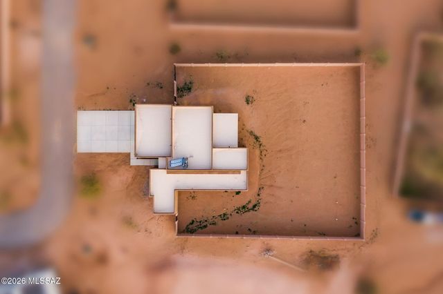 921 N Blue Slate Drive, Vail, AZ 85641