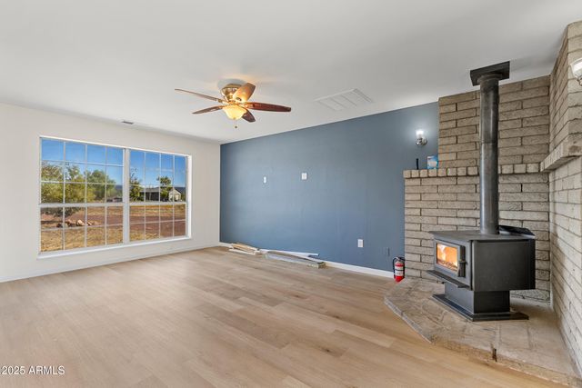 6040 E ROBLES Road, Flagstaff, AZ 86004