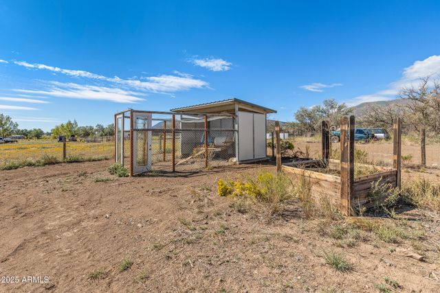 6040 E ROBLES Road, Flagstaff, AZ 86004