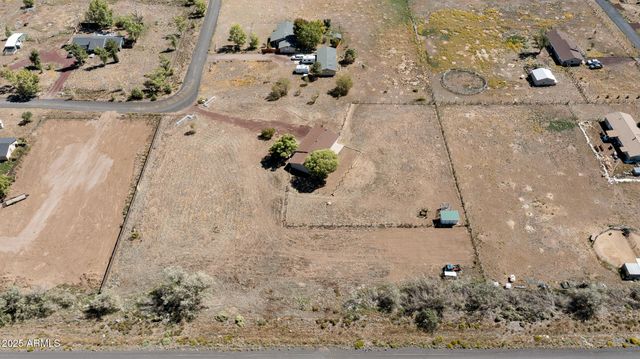 6040 E ROBLES Road, Flagstaff, AZ 86004