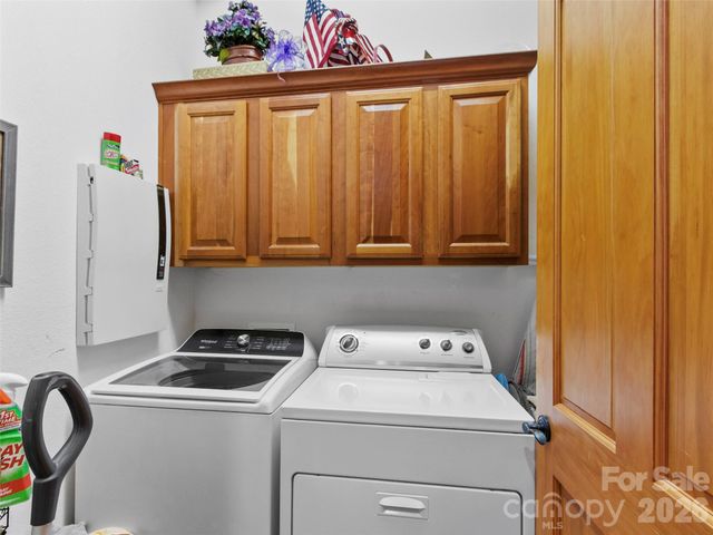 101 Spring Rock Road B3, Burnsville, NC 28714