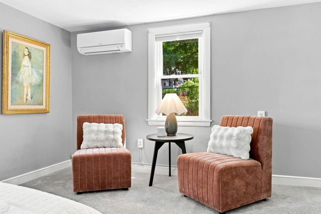 19 Elliott St, Melrose, MA 02176