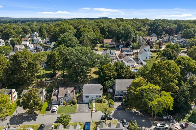 19 Elliott St, Melrose, MA 02176