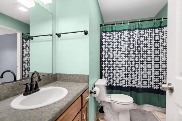 2173 Grimm Road, Chaska, MN 55318