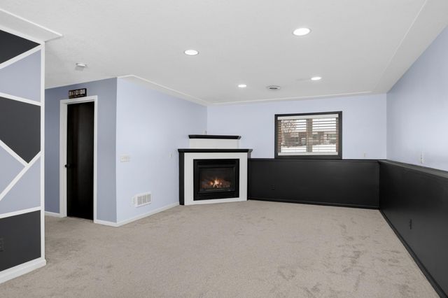 2173 Grimm Road, Chaska, MN 55318