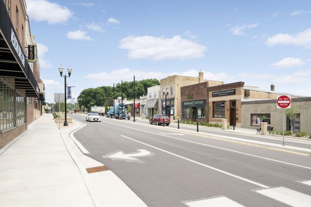 2173 Grimm Road, Chaska, MN 55318