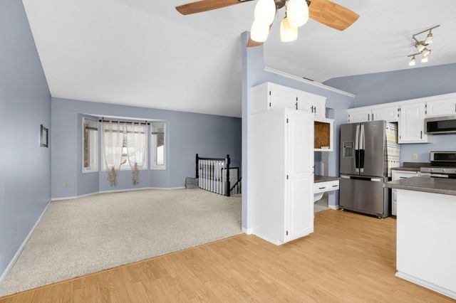 2173 Grimm Road, Chaska, MN 55318