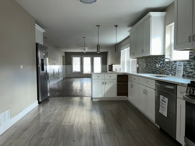 1757 E 71st Place, Chicago, IL 60649