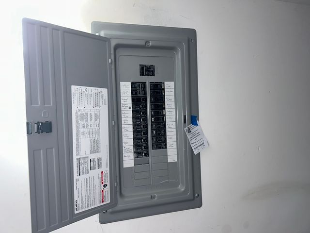 1757 E 71st Place, Chicago, IL 60649