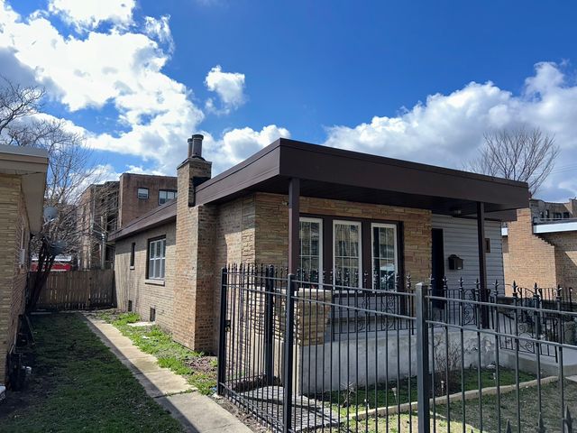 1757 E 71st Place, Chicago, IL 60649