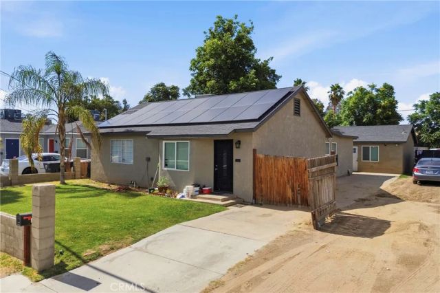 1724 Terrace Way, Bakersfield, CA 93304