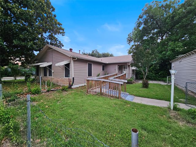 5100 Melbourne Drive, Fort Worth, TX 76114