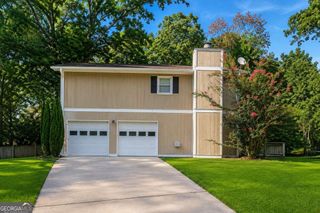 1482 Hewatt Road SW, Lilburn, GA 30047