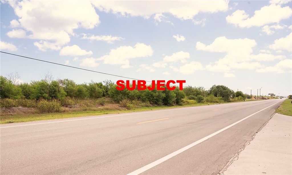 1242 Saratoga Blvd, Corpus Christi, TX 78417 — photo 4