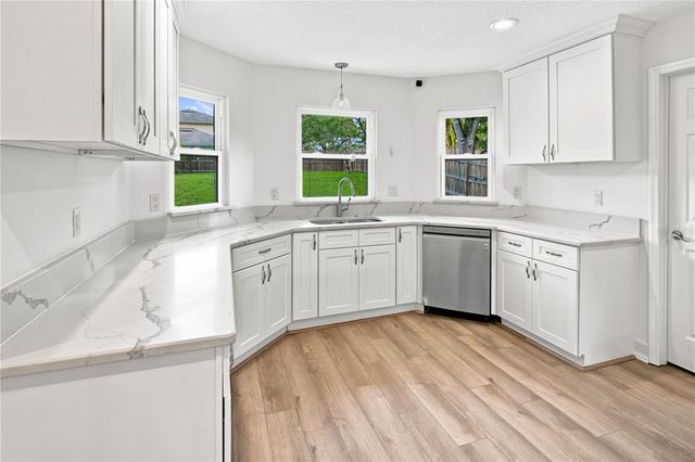 1927 PALM VIEW DRIVE, Apopka, FL 32712
