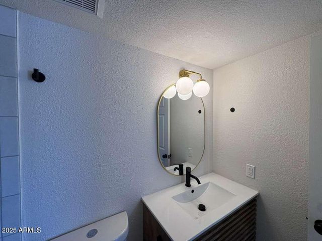 20228 N 21ST Avenue, Phoenix, AZ 85027